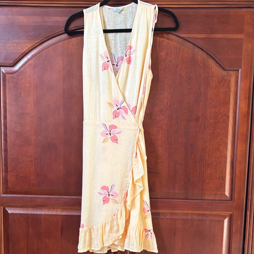 Rails Madison Eden Wrap Dress in Soft Yellow with Pink Floral Design